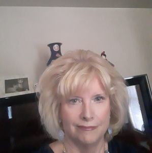 Meet your Posher, Sherry